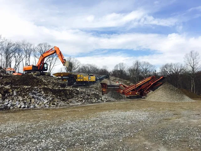 EARTHWORKS EXCAVATING & LANDSCAPING work photo