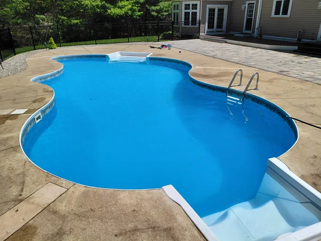 SAVAGE POOL AND SPA work photo