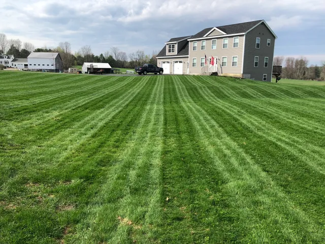 Sampson Lawn Care work photo
