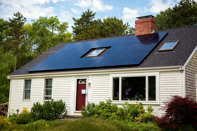 E2 Solar work photo