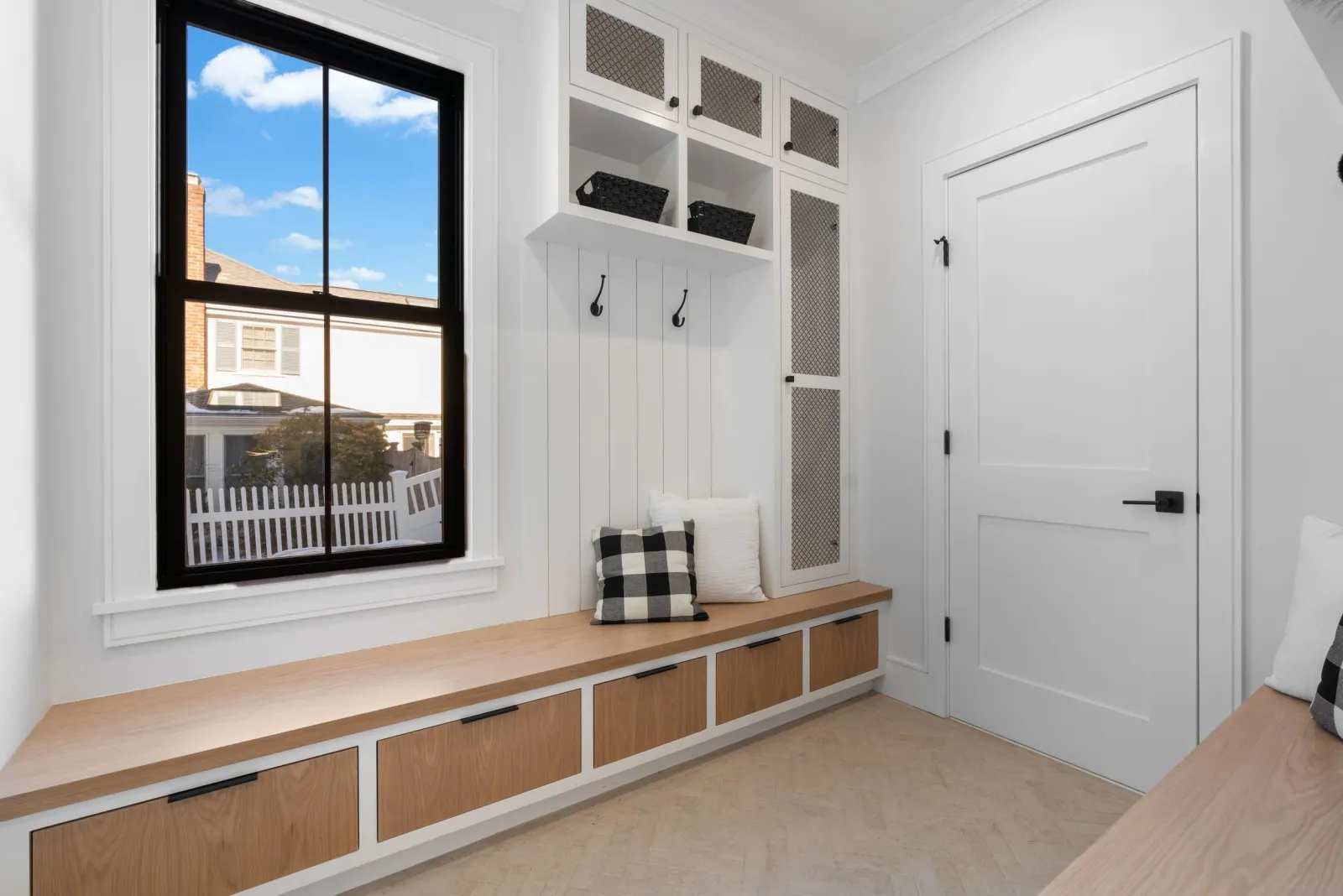 entry-way-mud-room.jpg