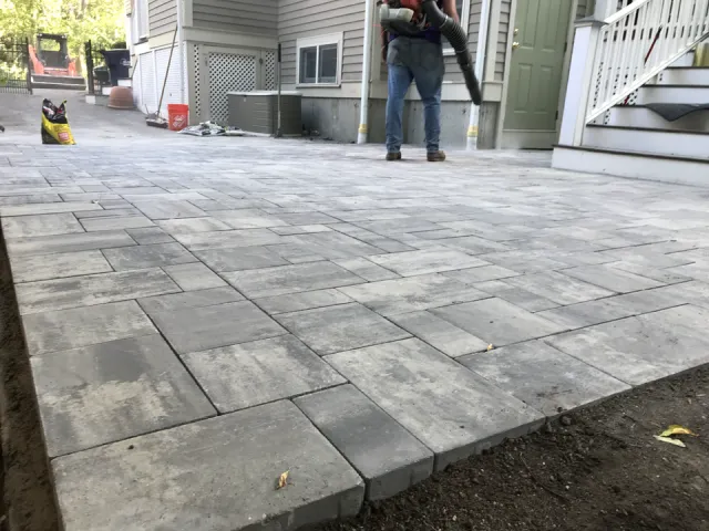 work photo from reliablelawncareinc.com