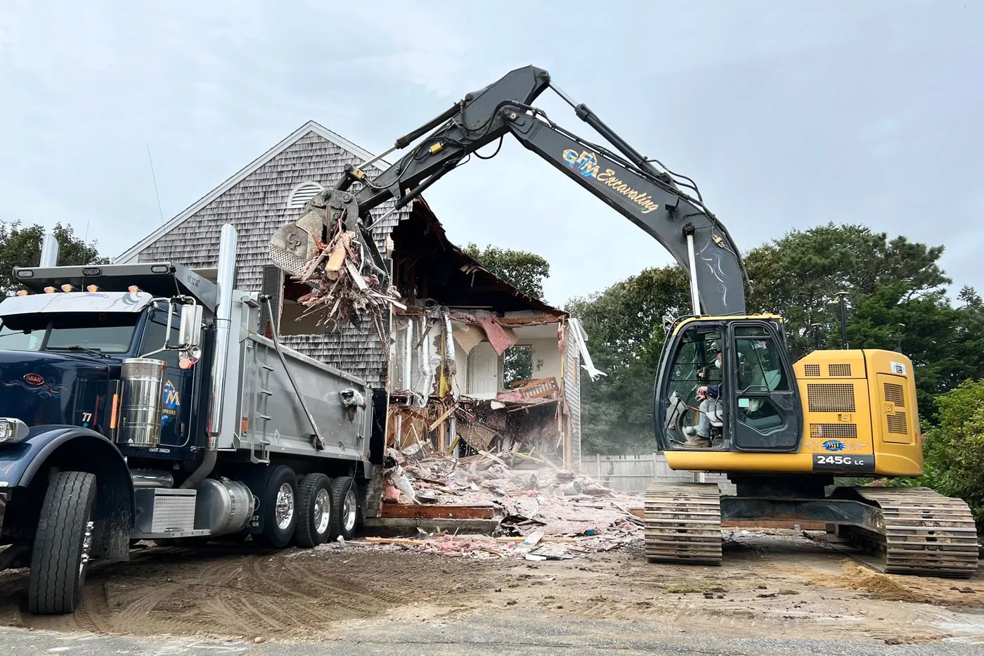gfm-demolition-cape-cod-services