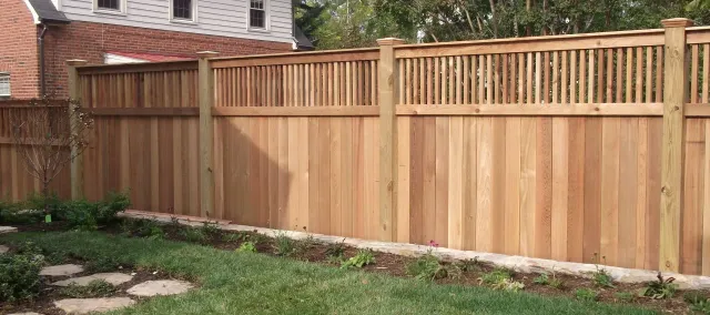work photo from fencecontractorwarwick.com