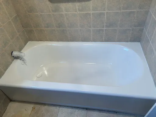 New England Tub Repair & Refinishing work photo