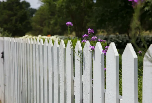 Fence Repairs in Southern Maine: When to Fix vs. Replace Your Fence
