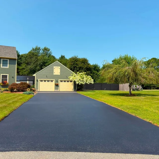 Cousin's Sealcoating & Paving work photo