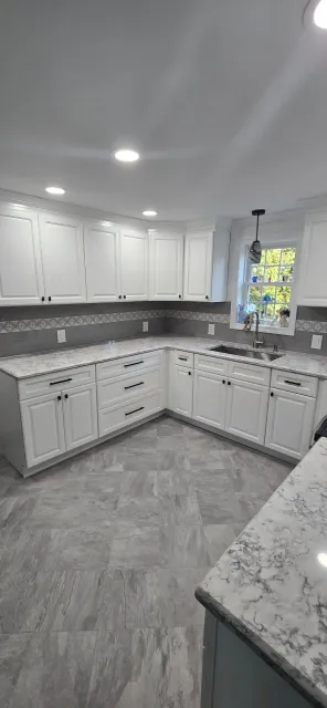 work photo from superiorkitchenandbaths.com
