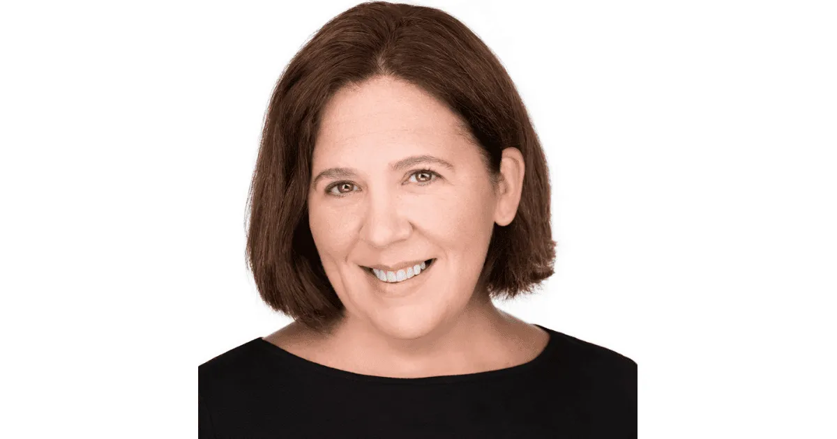 Aileen Buckley Headshot FB
