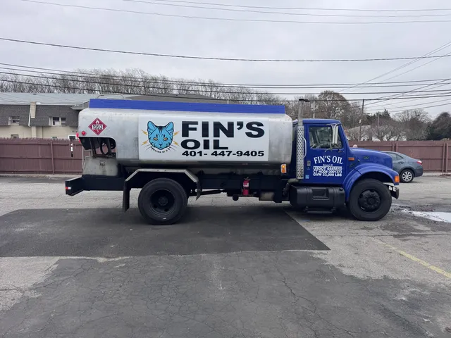 Fin’s Oil work photo