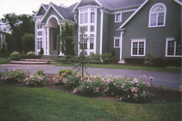work photo from rainonelandscaping.com