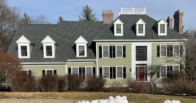 Roofers Edge & Siding Inc work photo