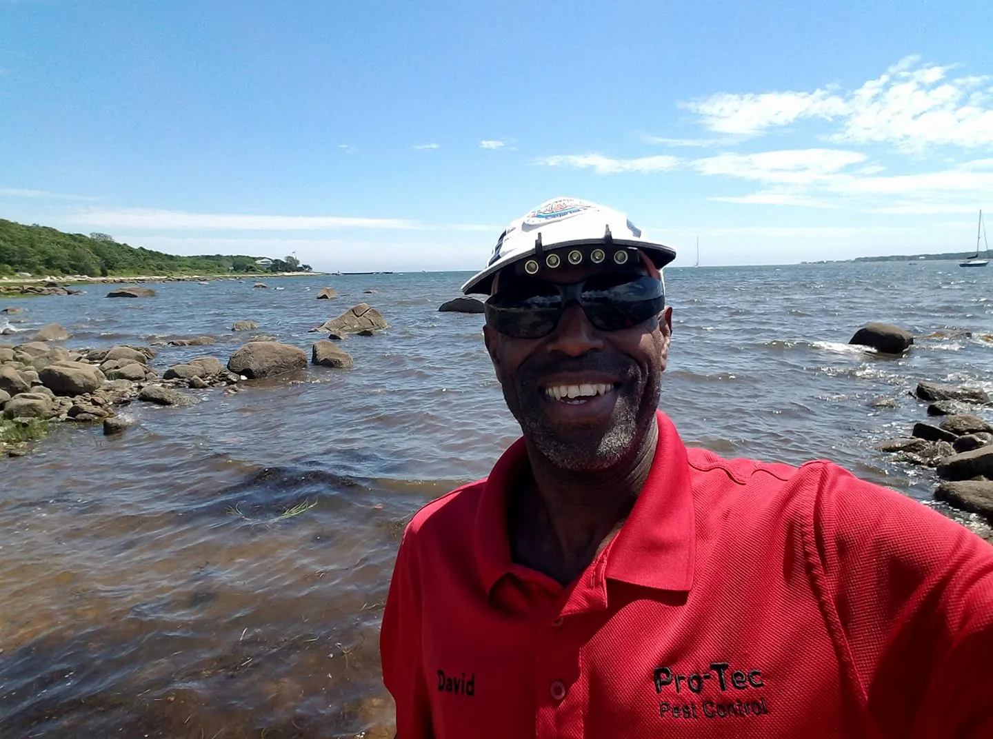 work photo from pro-tecexterminating.com