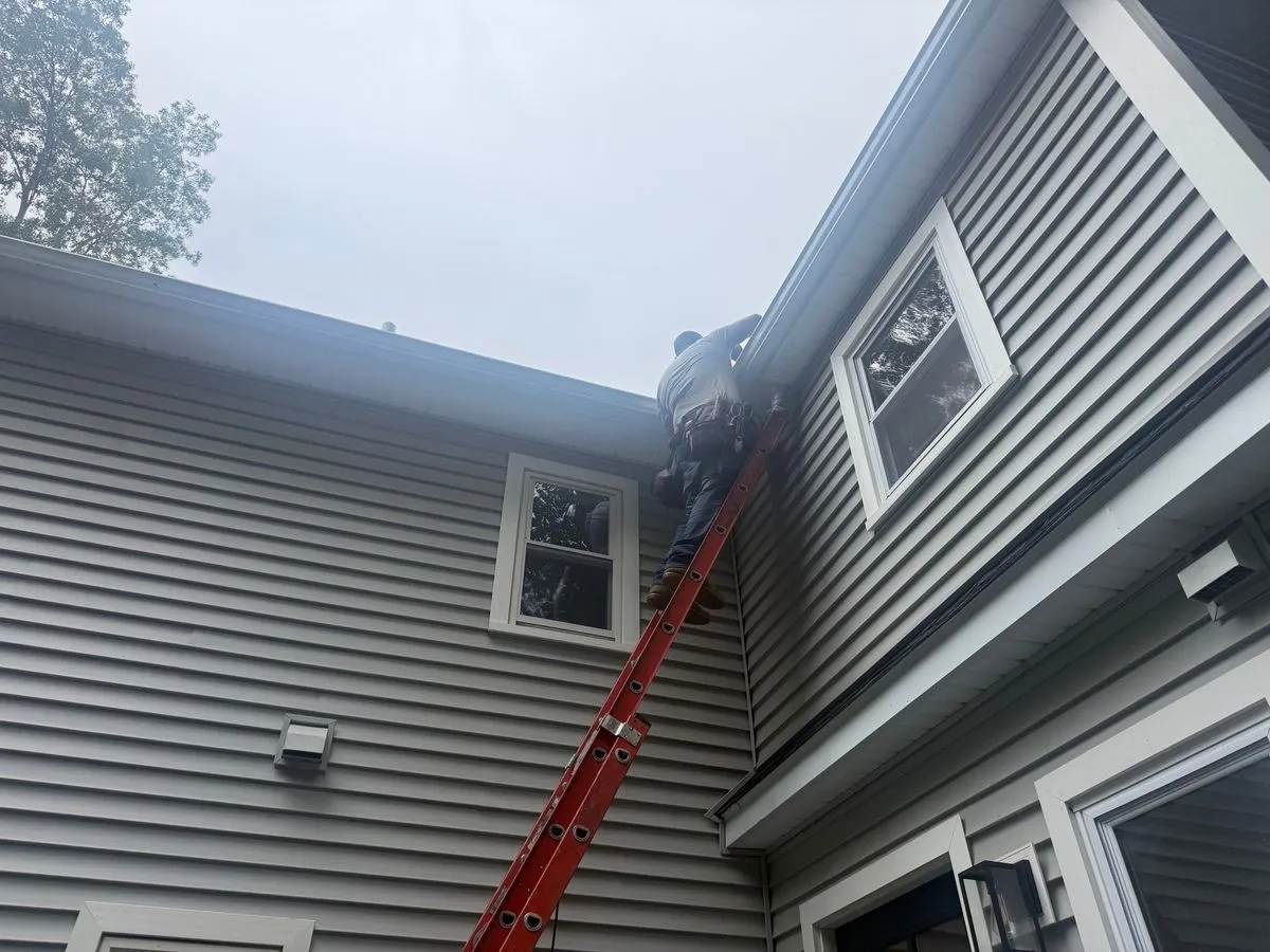 6 inch Aluminum Seamless Gutter Replacement with Gutter Guards - Natick MA