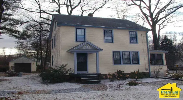 work photo from premium-siding-windows.com