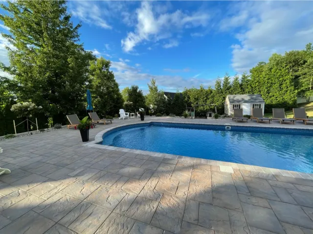 work photo from greenleaveslandscape.com