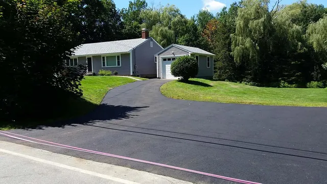 work photo from mhtpaving.com
