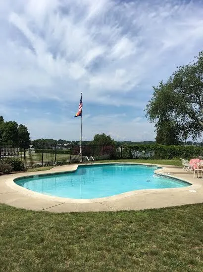 Aquaknot Pools Inc