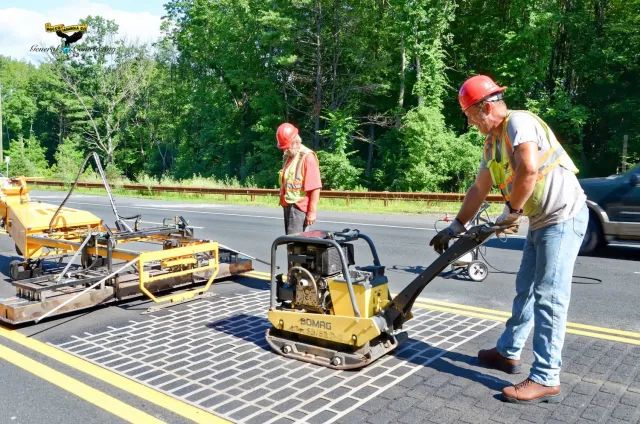 Avon+CT+Rte+44+Duratherm+Rocco+Iadarola+Asphalting-130.jpeg