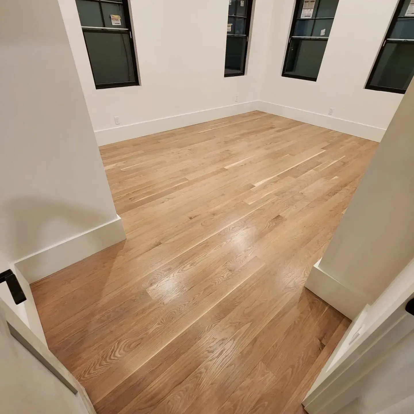 work photo from revolutionhardwoodfloor.com