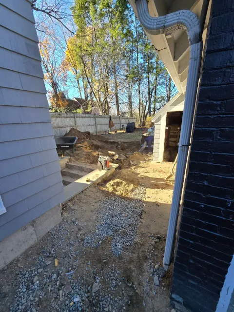 Professional patio and hardscaping contractors. Patio and walkway project in Lexington, MA.