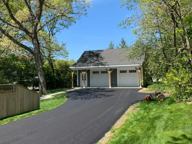 work photo from drivewayspecialists.com