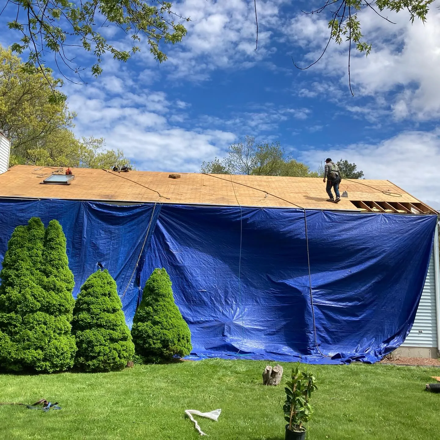 Jennifer Construction Roofing