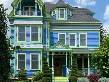 House painting project on mobile view