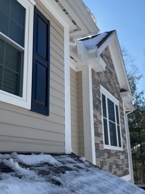 ☀️ A little #iceDam removal in Windham on this beautiful Thursday afternoon. 🔥