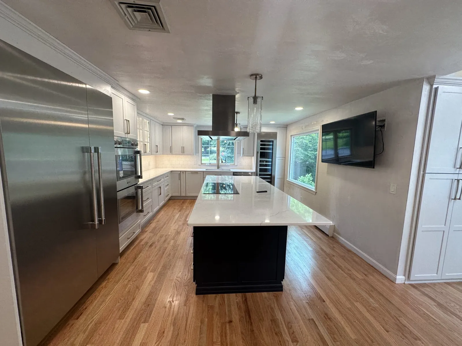 century kitchen1