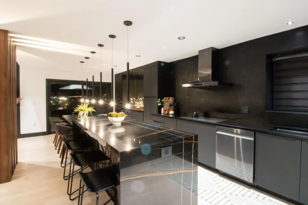 Stones by Crowne