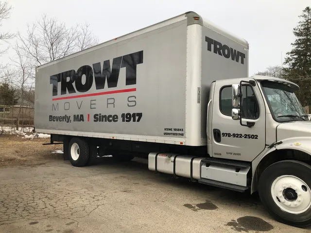 Trowt Movers work photo