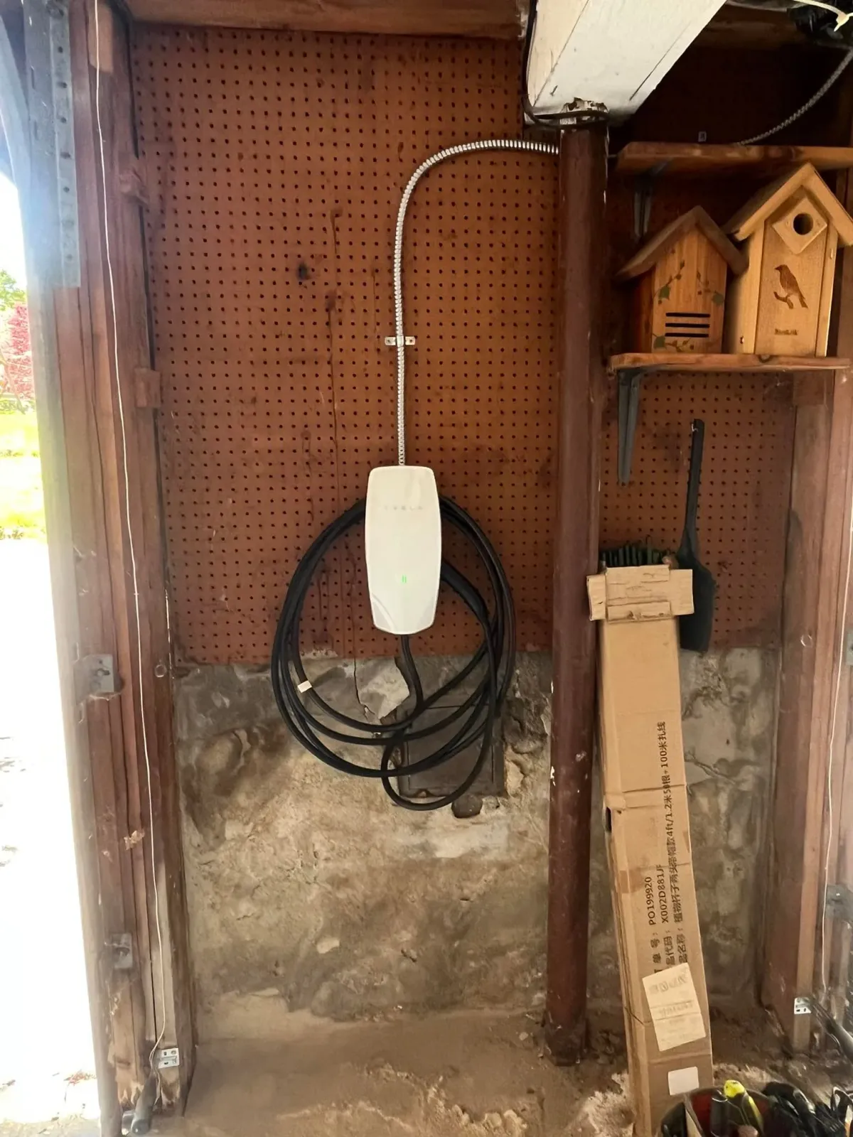 work photo from lgelectrician.com