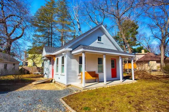 work photo from auburndalebuilders.com