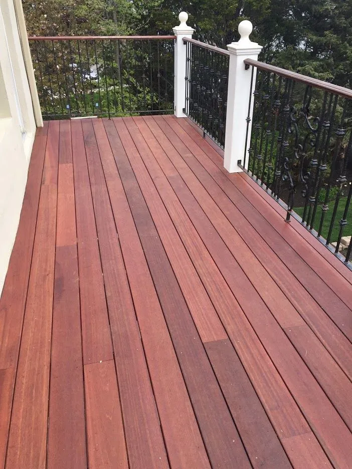 Mahogany Deck