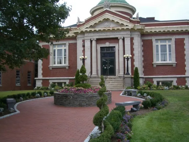 work photo from burnslandscaping.net