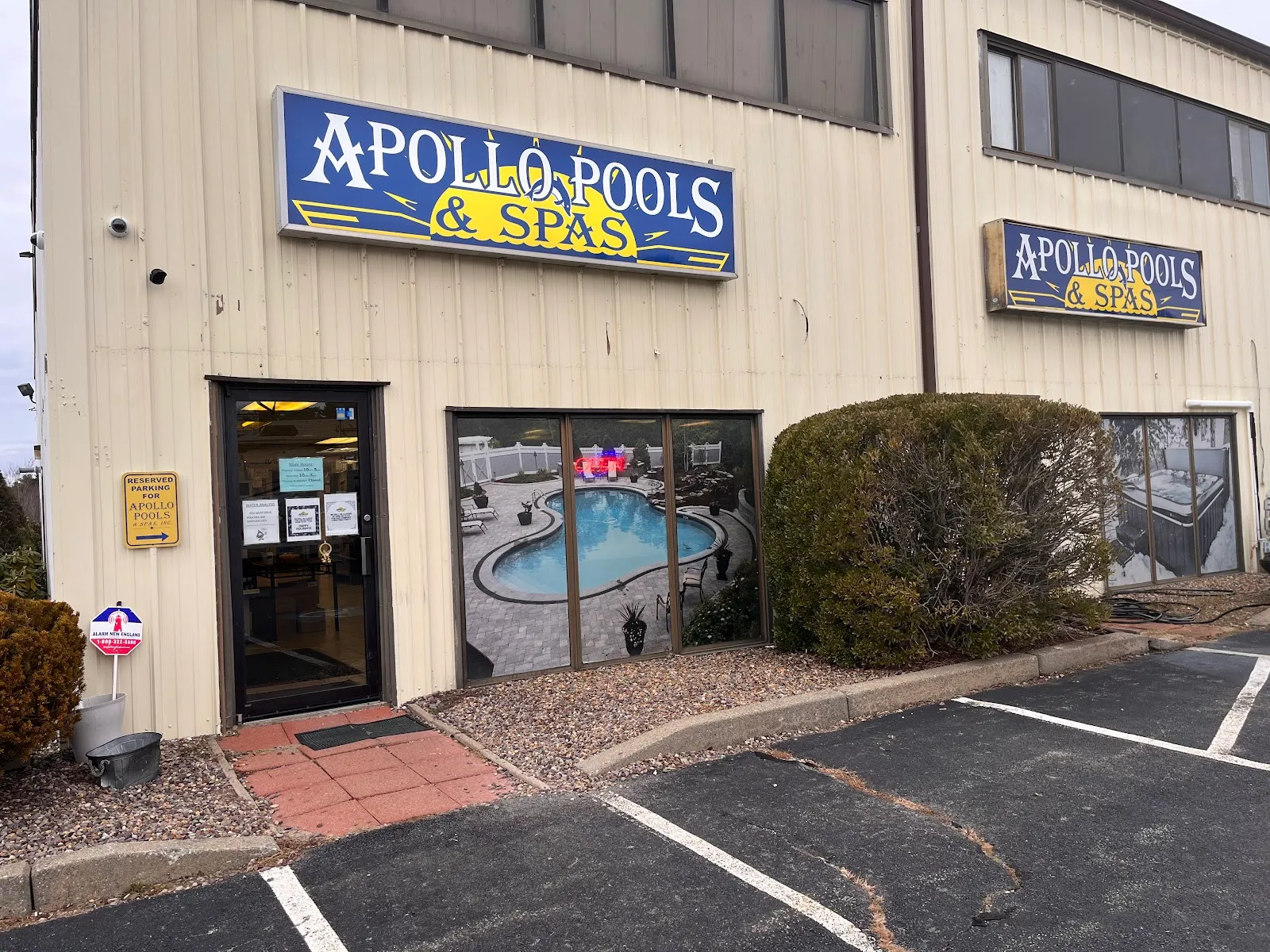 Apollo Pools and Spas