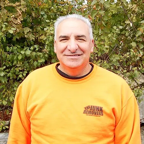 Lu Annatone, Founder