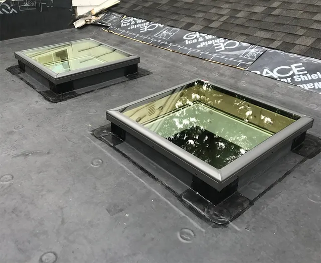 Skylight installation on a flat roof