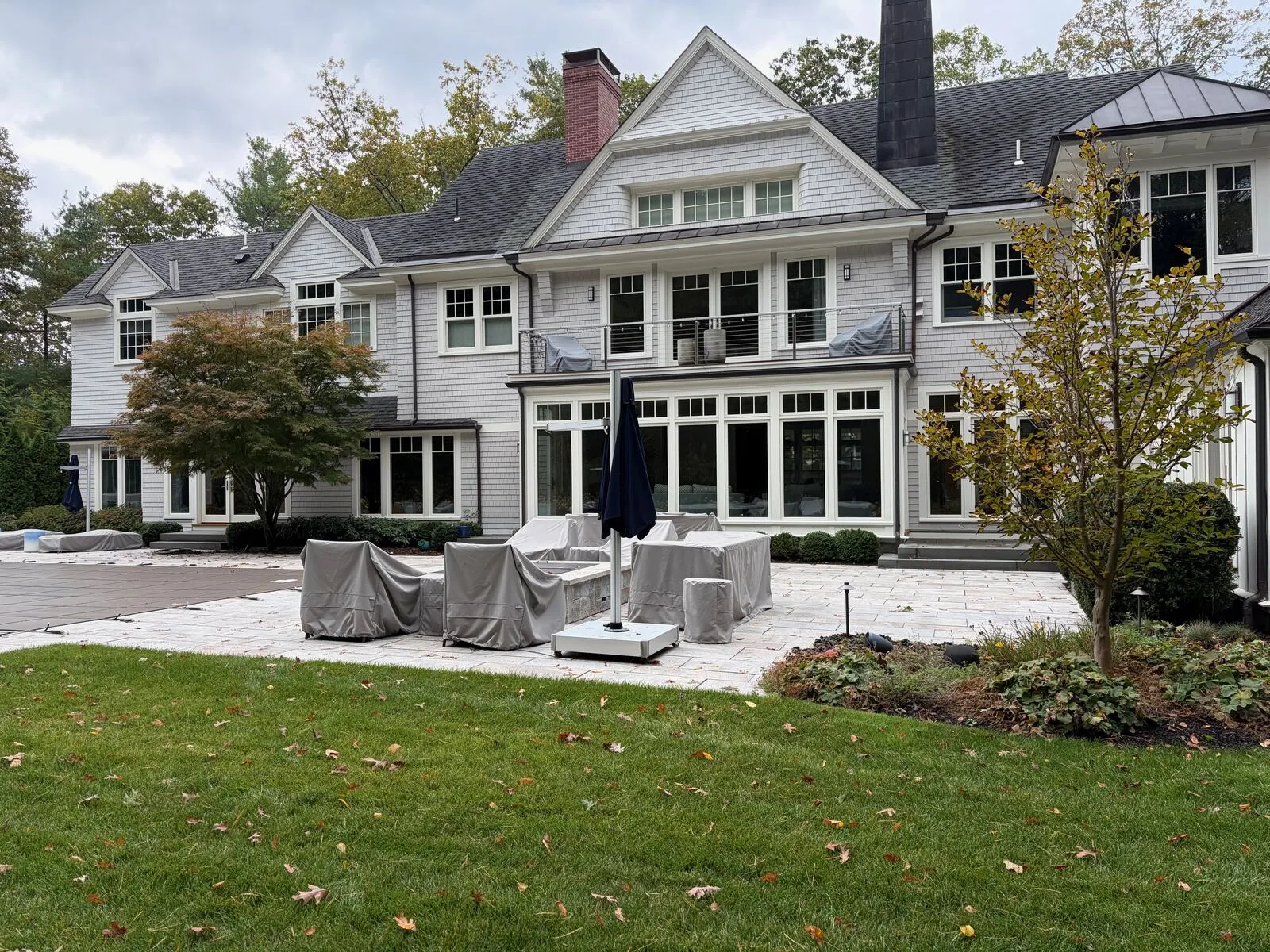 GAF architectural asphalt roof replacement on a Wellesley, MA cape — 2025