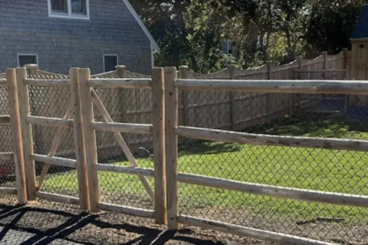 work photo from crosbyfence.com