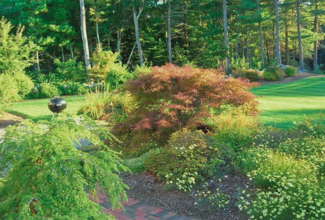 work photo from paradisgardens.com