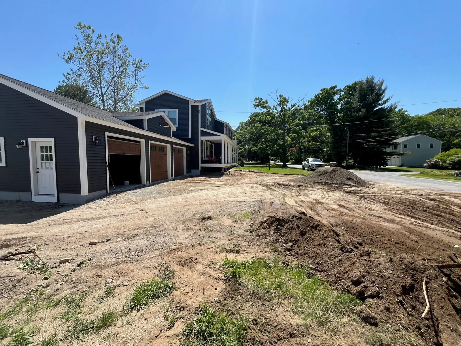 work photo from bobmuldoonpaving.com