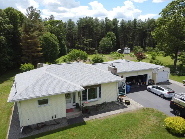 work photo from guaranteedroofingct.com