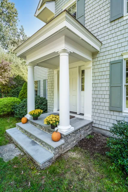 4 Clarks Ln Old Lyme 3 copy.jpg
