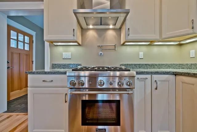 work photo from mainecohomes.com