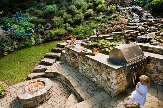 work photo from yardscapeslandscape.com
