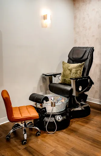 Review photo by Jesamondo Salon & Spa