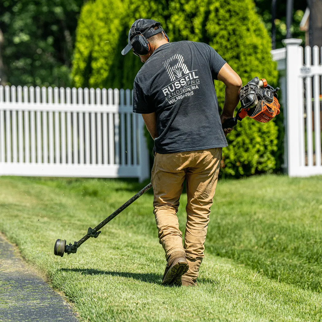 work photo from russelllawnandlandscaping.com