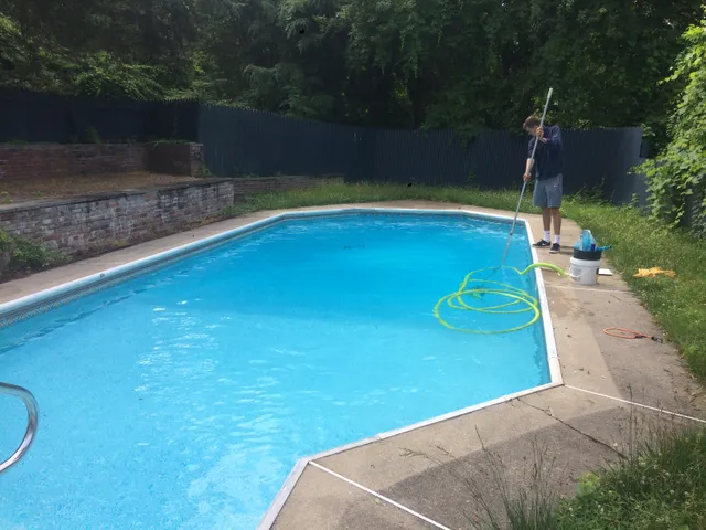 Aqua Guys - Swimming Pool Service, Brookfield work photo